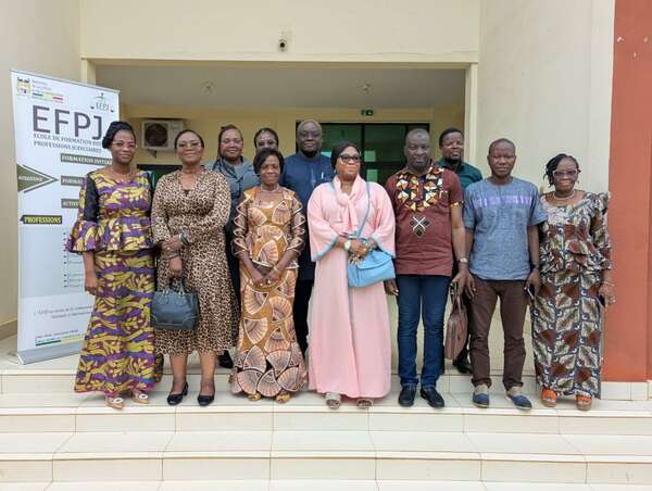 Visite de courtoisie du nouveau Bureau de la Chambre des Notaires du Bénin à l’École de Formation des Professions Judiciaires