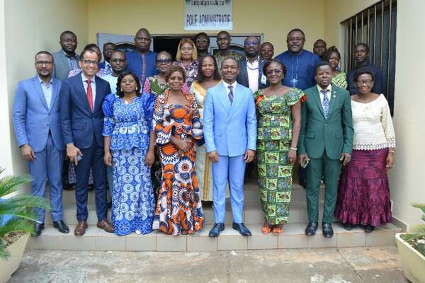 Cérémonie de signature de l’Accord de Coopération entre l’École de Formation des Professions Judiciaires (EFPJ) et l’École Régionale Supérieure de la Magistrature (ERSUMA)