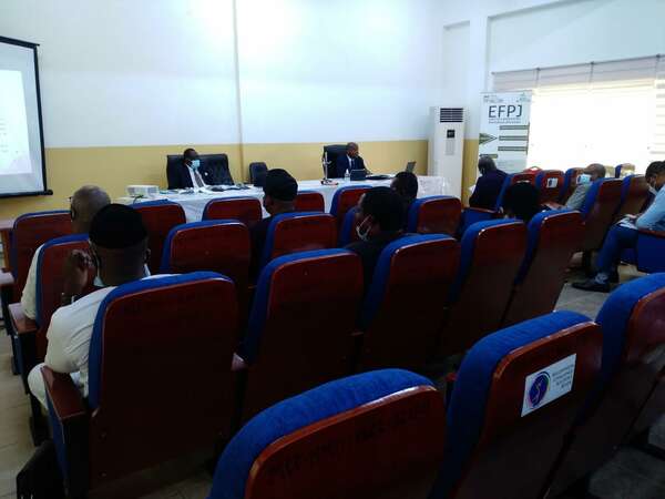 Mise en œuvre des activités de formation continue, à Cotonou et à Grand-Popo, à destination des huissiers de justice